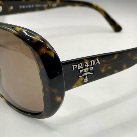 Authentic Prada Women’s Brown Rectangle Sunglasses - Picture 4 of 10